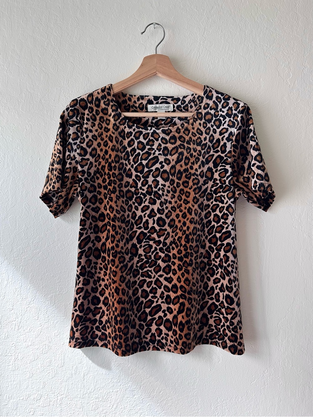 Coldwater creek short sleeve leopard print top women’s small pinup goth punk
